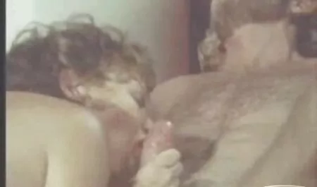 Để tải về video từ lớn để điện thoại miễn phí trong chất lượng cao và không cần phải đăng ký-nhấn vào nút 