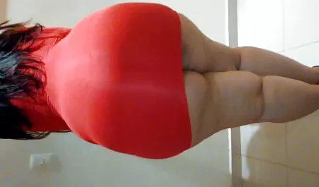 Để tải về video của các cô gái tóc vàng miễn phí trên điện thoại trong chất lượng cao và không cần đăng ký-nhấn vào nút