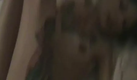 Xem video khiêu dâm của một em bé lớn tạo cho mình cảm thấy thoải mái vuốt ve âm đạo của cô và một người đàn ông liếm cô hơi lông sau khi Cooney mình tay trong âm đạo hư đốn một tình với Ella Knox HD chất lượng tốt. Để tải về miễn phí video với con lừa lớn để điện thoại trong chất lượng cao và không cần đăng ký vào 
