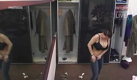 Xem video khiêu dâm của một chàng cao bồi đi đến một quán bar rót một ly whiskey và thư giãn vào cuối ngày làm việc, và đáng ngạc nhiên, khi căn phòng trống rỗng, chỉ mình ngồi phía sau quầy và tất cả, và cô cũng rõ ràng là muốn vui chơi, vì vậy cô đi lên trên quầy và quyến rũ kẻ thổi kèn ông là sex gai xinh hay nhat rất hung hăng với nó, Phim trực Tuyến Jasmine Vega trong chất lượng. Để tải về những video miễn phí của cạo mèo trên điện thoại. nét HD và không có đăng ký-nhấn vào nút